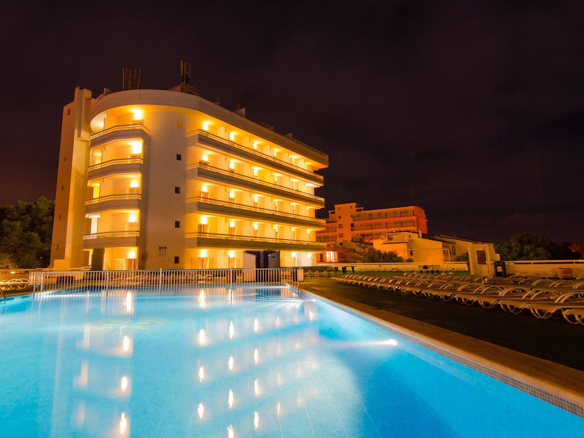 Bellevue Belsana Hotel Portocolom  Bagian luar foto