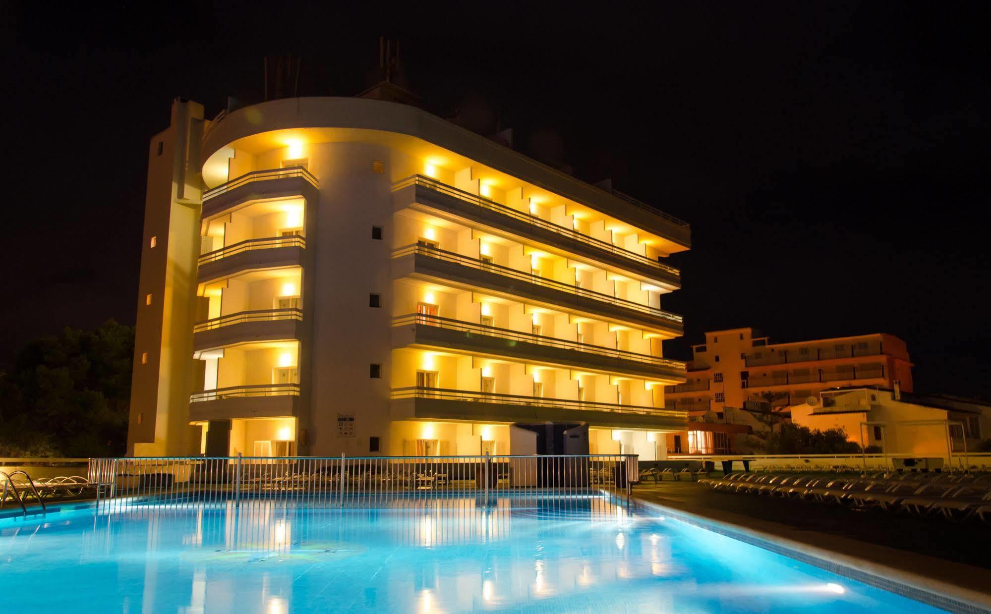 Bellevue Belsana Hotel Portocolom  Bagian luar foto