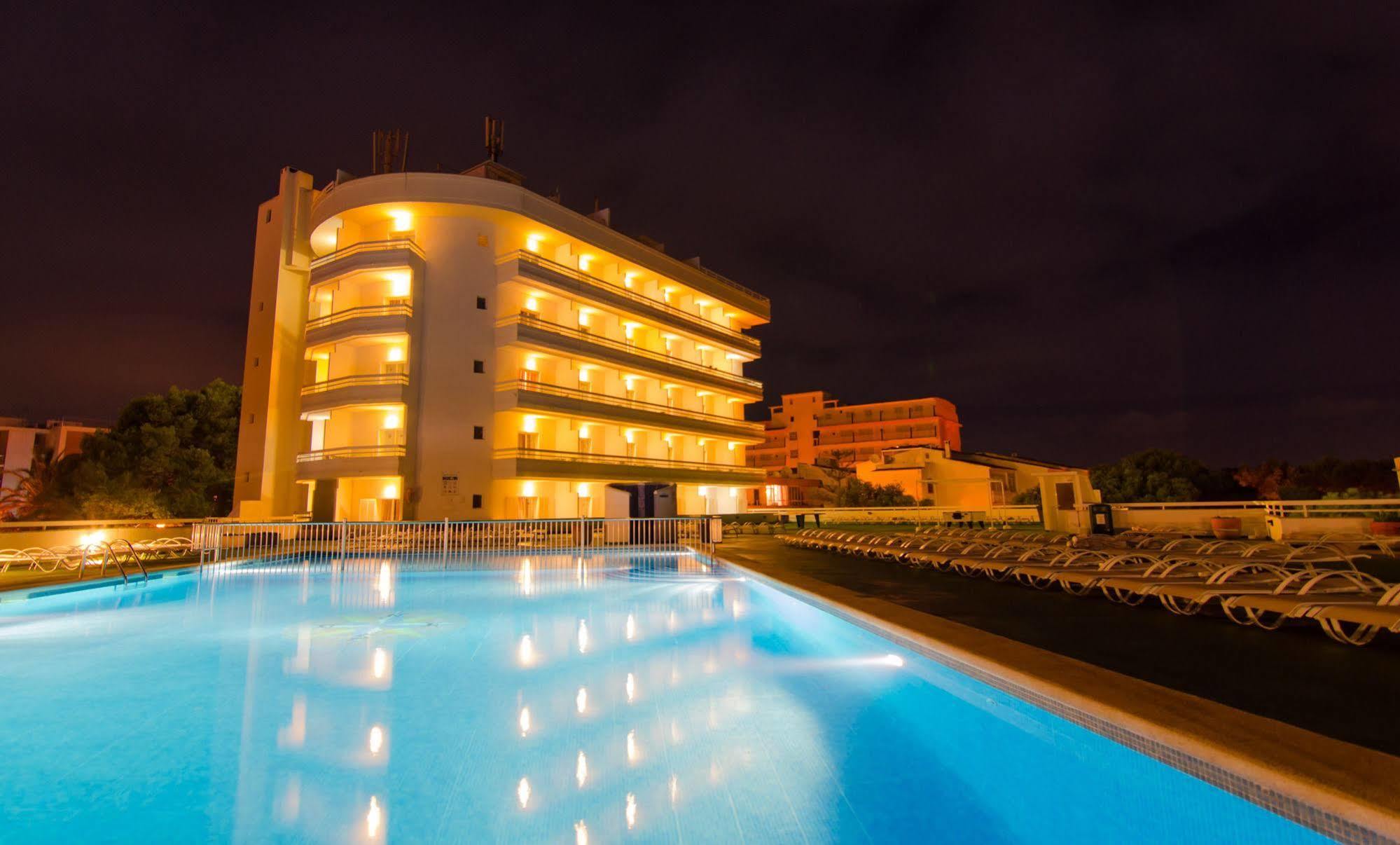 Bellevue Belsana Hotel Portocolom  Bagian luar foto