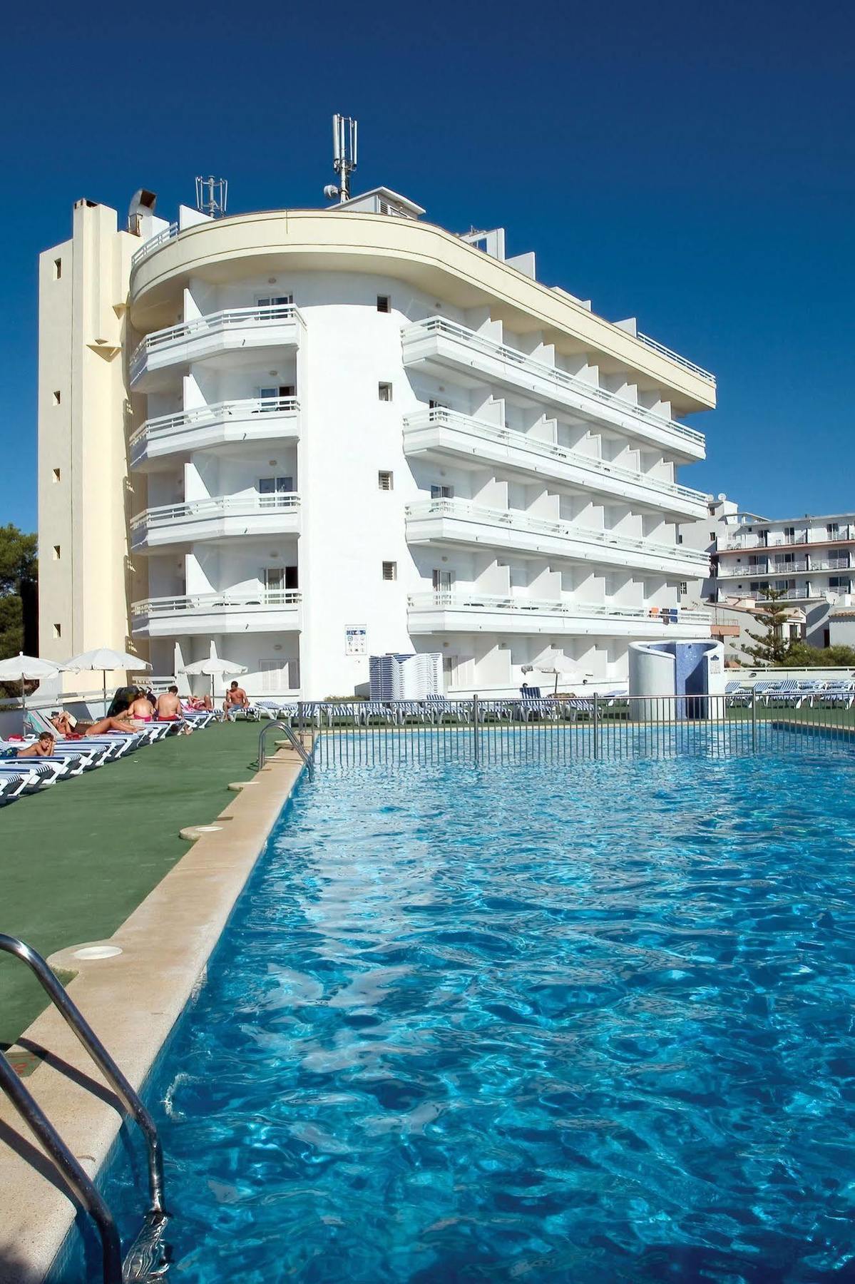 Bellevue Belsana Hotel Portocolom  Bagian luar foto